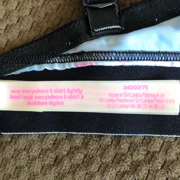 2 Wear Everywhere T-Shirt Lightly Lined Bras - Picture 4 of 4